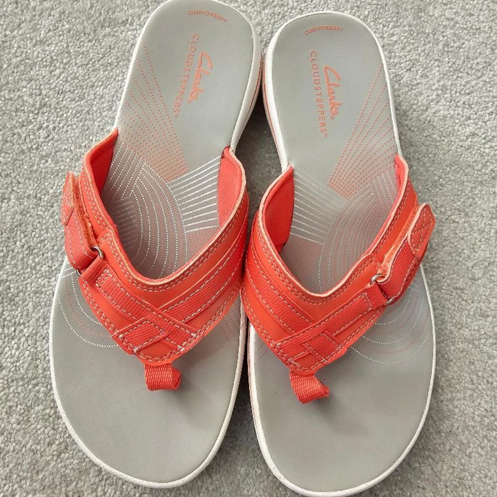 Clarks Cloudsteppers  Orange  size 8